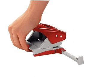 Дырокол Leitz 5008, до 30 листов, красный