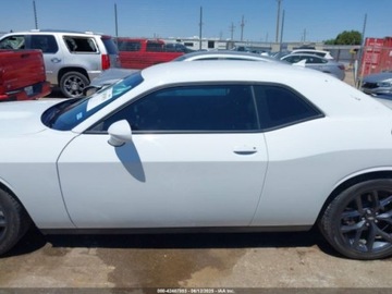 Dodge Challenger III 2023 Dodge Challenger GT 2023 3.6l 3.6 Benzyna 303KM, zdjęcie 2