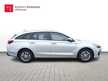 Hyundai i30 III Wagon 1.0 T-GDi 120KM 2019 Hyundai i30 Salon PL T-GDi 120 KM Combi Classic Business Klima Bezwypadkowy, zdjęcie 3