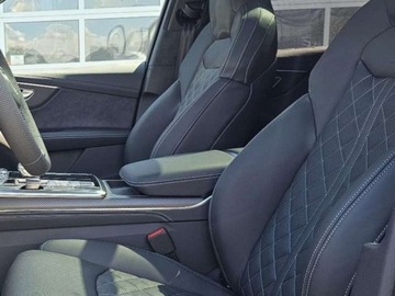 Audi Q7 II 2025 AUDI Q7 55 TFSI e quattro S Line Suv 3.0 (394KM) 2025, zdjęcie 4