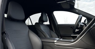 Mercedes Klasa C W206 Limuzyna 1.5 180 170KM 2025 Mercedes-Benz Klasa C AMG Line CarPlay Android Auto Martwe Pole Kamera Sal, zdjęcie 22