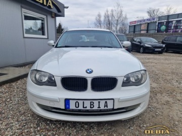 BMW Seria 1 E81/E87 Hatchback 5d E87 1.6 116i 122KM 2008 BMW Seria 1 Radio CdAux Wielofunkcyjna kierownica 1.6 Benzyna 122KM, zdjęcie 11