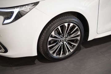 Toyota Corolla XII TS Kombi Facelifting 2.0 Hybrid Dynamic Force 196KM 2024 Toyota Corolla 2.0 Hybrid Style 2.0 Hybryda 197KM, zdjęcie 27