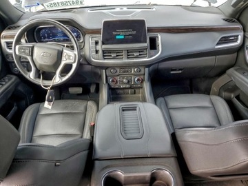 Chevrolet Suburban GMT900 2022 Chevrolet Suburban 2022r., K1500 Z71, 5.3L, od ubezpieczalni 5.3 Benzyna, zdjęcie 7