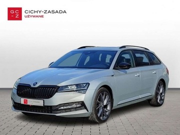 Skoda Superb III Kombi Facelifting 2.0 TDI SCR 200KM 2022 Skoda Superb 2.0 TDI 200KM Sportline DSG Kamera DCC Virtual HAK Panorama F