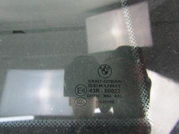 BMW 3 E46 SKLO (OKNO) BOČNÍ ZVEDANÁ PRAVÁ 00-04 COMPACT 3D