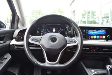 Volkswagen Golf VIII Hatchback 1.5 TSI EVO 130KM 2022 Volkswagen Golf SalonPL TSI 150KM ACC ALU LED LaneAssist Climatronic Ambi, zdjęcie 12