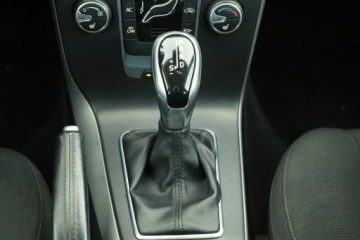 Volvo S40 II 2017 Volvo V40 2.0 D2, Automat, Navi, Klima, Tempomat, zdjęcie 13