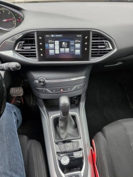 Peugeot 308 II SW 1.6 BlueHDi 120KM 2016 Peugeot 308 SW 1.6 HDI 120 KM, Asystent, zdjęcie 16