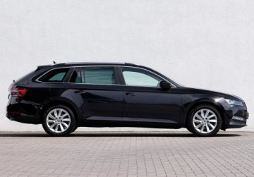 Skoda Superb III Kombi Facelifting 2.0 TDI 190KM 2019 Skoda Superb 4x4 Matrix-LED Kamera Navi Canton Salon PL FVAT23, zdjęcie 22