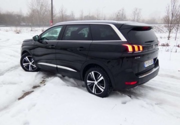 Peugeot 5008 II Crossover 1.6 THP 180KM 2019 Peugeot 5008 Peugeot 5008 1.6 PureTech GT Line SampS EAT8 1.6 Benzyna, zdjęcie 21