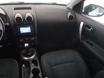 Nissan Qashqai I Crossover 1.6 115KM 2010 Nissan Qashqai 1.6, Navi, Klima, Klimatronic, zdjęcie 7