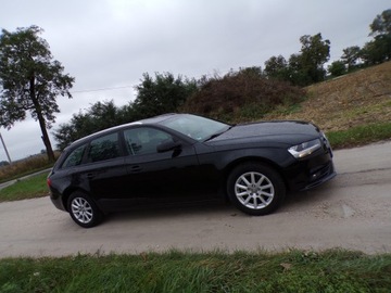 Audi A4 B8 Avant Facelifting 2.0 TDI 143KM 2012 AUDI A4 KOMBI 2.0 TDI 143 KM Z NIEMIEC ZAREJESTROWANA ZAMIANA, zdjęcie 9