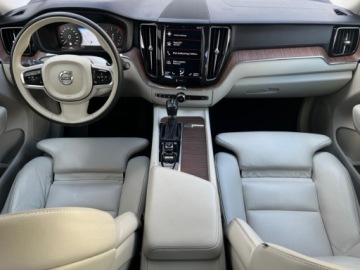 Volvo XC60 II Crossover D4 190KM 2019 Volvo XC 60 FV23% SalonPL D4 Inscription LED Tempo, zdjęcie 10
