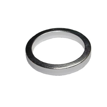 Podkładka pod mostek stery 5mm 1 1/8 srebna Neco
