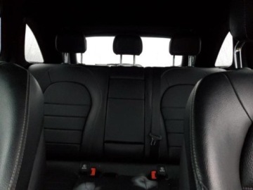 Mercedes GLC C253 2019 Mercedes-Benz GLC Glc 300 4matic 2.0 Benzyna 241KM, zdjęcie 8