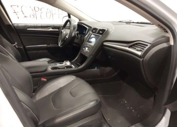 Ford Fusion 2019 Ford Fusion Hybrid Titanium, od ubezpieczalni 2.0 Hybryda 141KM, zdjęcie 8