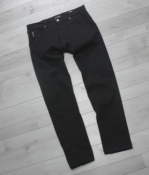 ARMANI JEANS SPODNIE COMFORT FIT r 34