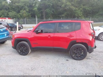 Jeep Renegade 2022 Jeep Renegade Altitude 2022 1.3l 1.3 Benzyna 177KM, zdjęcie 2