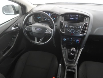 Ford Focus III Kombi Facelifting 1.5 TDCi 120KM 2017 Ford Focus 1.5 TDCi, Salon Polska, Serwis ASO, zdjęcie 6