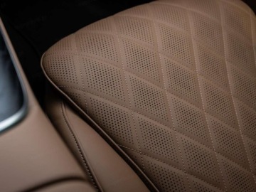 Mercedes Klasa E W214 Sedan 3.0 450d 367KM 2025 E Klasa 450 d 4-Matic Exclusive 3.0 (367KM) 2025, zdjęcie 8