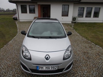 Renault Twingo II Hatchback 3d 1.2 58KM 2008 RENAULT TWINGO - NISKI PRZEBIEG ! BOGATA WERSJA !, zdjęcie 2