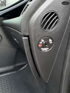 Opel Zafira C Tourer 1.4 Turbo ECOTEC 140KM 2012 Opel Zafira 7 osobowy -Tourer- Szwajcaria - Po przegladzie olejowym Gwara, zdjęcie 37