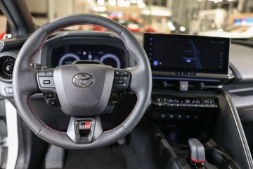 Toyota C-HR II SUV 2.0 Hybrid Dynamic Force 197KM 2024 Toyota C-HR 2.0 Hybrid Dynamic Force GR Sport 2.0 Hybryda 197KM, zdjęcie 7
