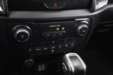 Ford Ranger V Podwójna kabina Facelifting 2019 2.0 EcoBlue 213KM 2019 Ford Ranger 2.0 EcoBlue, Salon Polska, Serwis ASO, zdjęcie 21