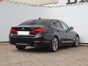 BMW Seria 5 G30-G31 Limuzyna 530e iPerformance 252KM 2019 BMW 5 530e, Serwis ASO, Automat, Skóra, Navi, zdjęcie 4