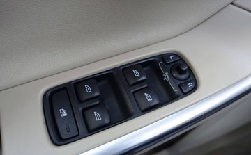 Volvo 2017 Volvo V60 Cross Country Cross Country 2.0 D4 190KM Automat Jasna skora Kam, zdjęcie 29