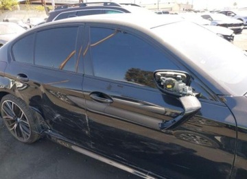 BMW Seria 5 G90-91 2023 BMW Seria 5 2023, 2.0L, PLUG-IN HYBRID, od ubezpieczalni 2.0 Benzyna 288KM, zdjęcie 3