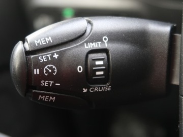Citroen C3 III Hatchback 1.5 BlueHDi 102KM 2018 Citroen C3 1.5 BlueHDi, Navi, Klima, Klimatronic, zdjęcie 21