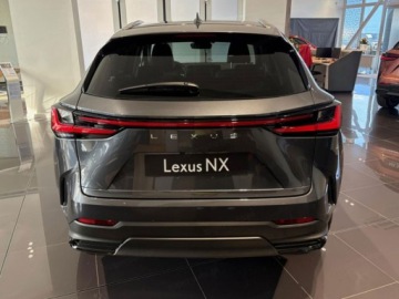 Lexus NX II SUV Facelifting 2.5 450h+ 292KM 2026 Od ręki - Prestige 2.5 Plug-in Hybrid 292KM, zdjęcie 3