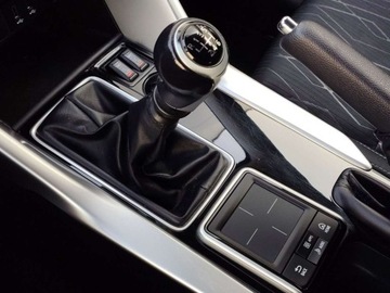 Mitsubishi Eclipse Cross SUV 1.5 T 163KM 2018 Mitsubishi Eclipse Cross 1.5 Benzyna 163KM, zdjęcie 18