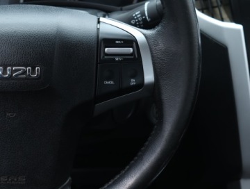 Isuzu D-Max II Single Cab Facelifting 1.9 Ddi 163KM 2017 Isuzu D-Max 1.9 D, Salon Polska, 4X4, Skóra, zdjęcie 23