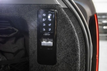 Land Rover Range Rover V SWB 4.4 P535 530KM 2022 Land Rover Range Rover V8 530KM First Edition LWB., zdjęcie 23