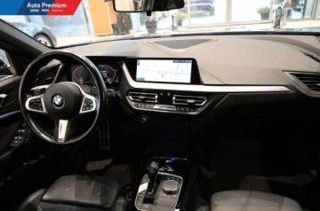 BMW Seria 1 F40 Hatchback 2.0 120d 190KM 2020 BMW Seria 1 120d xDriveNaglosnienie HarmanKardonLED Fog lights 2.0, zdjęcie 12