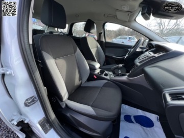 Ford Focus III Kombi 1.6 TDCi 105KM 2013 Ford Focus Nowe opony - Szwajcaria - Gwarancja tech. Po przegladzie olejow, zdjęcie 25