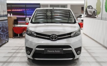 Toyota Proace II Furgon Medium 2.0 D-4D 177KM 2022 Toyota Proace Verso Verso 2.0 D4-D Long Business Aut. 2.0 Diesel 177KM