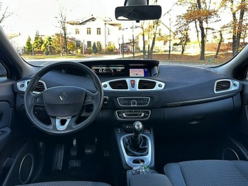 Renault Grand Scenic II Grand Scenic 1.4 TCe 16v 130KM 2010 Renault Grand Scenic Benzyna 7 foteli Navi, zdjęcie 16