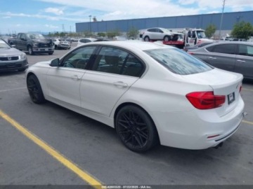 BMW Seria 3 G20-G21 2018 BMW Seria 3 330i rwd 2.0 Benzyna 248KM, zdjęcie 2