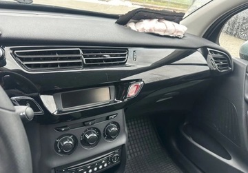 Citroen C3 II 2015 Citroen C3 1.4HDI 68KM 2015r. auto zarejestrowane i ubezpieczone w Polsce, zdjęcie 12
