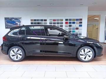 Volkswagen Golf VIII 2026 Volkswagen Golf Life Plus1.5 eTSImHEV 116 KM DSG7 Tapicerka Artvelours Pa, zdjęcie 4