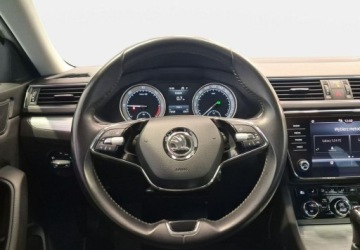 Skoda Superb III Liftback Facelifting 2.0 TDI SCR 200KM 2020 Skoda Superb VAT 23 Ambition 2.0TDI 200KM DSG 202021 r., salon PL I wlasci, zdjęcie 5