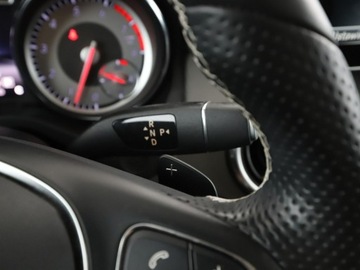 Mercedes GLA I Off-roader 1.6 200 156KM 2015 Mercedes GLA 200 automat grzane fotele navi, zdjęcie 29