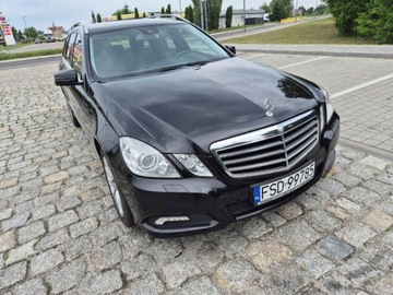 Mercedes Klasa E W212 Kombi 200 CGI BlueEFFICIENCY 184KM 2010 MERCEDES BENZ E KLASA E 200 CGI, zdjęcie 1