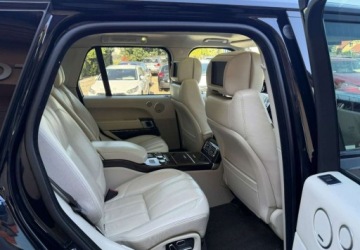 Land Rover Range Rover IV SUV LWB 4.4 SDV8 339KM 2013 Land Rover Range Rover 4,4 SD 340KM Autobiography 4.4 Diesel 340KM, zdjęcie 17