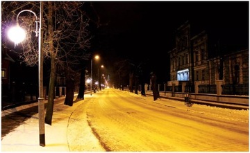 FOTOTAPETA MIASTO NOCĄ ULICZKA 368x254