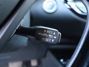 Toyota C-HR I Crossover 1.8 Hybrid 122KM 2019 Toyota C-HR 1.8 Hybrid, Salon Polska, zdjęcie 17